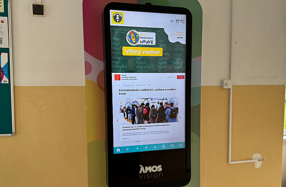 Odbor ochrany prostředí MHMP přináší na ÁMOSky první spot o opylovatelích