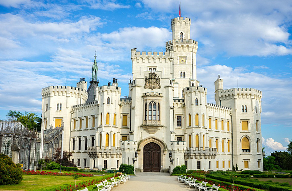 Hádání míst podle fotografií baví i seniory