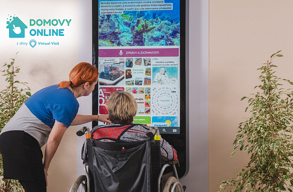 Domovy Online jsou nově k dispozici na ÁMOSkách v domovech pro seniory