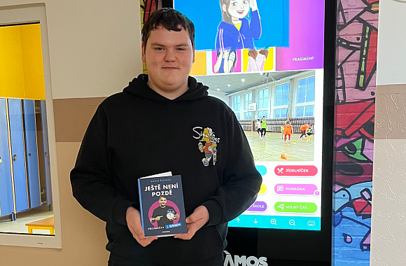 Na ÁMOSkách běžela soutěž o 14 knih Ještě není pozdě – Přijímačky s Robinem