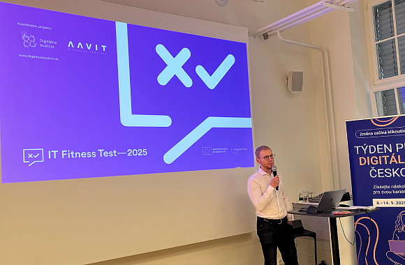 ÁMOS byl u vyhlášení vítězů IT Fitness Testu 2025